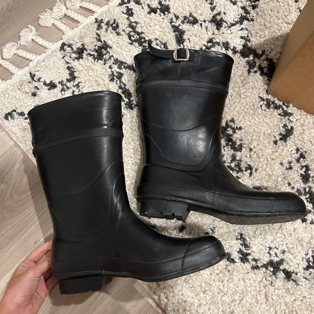 EUC Stutterheim black calf length rain boots in black - Picture 5 of 10